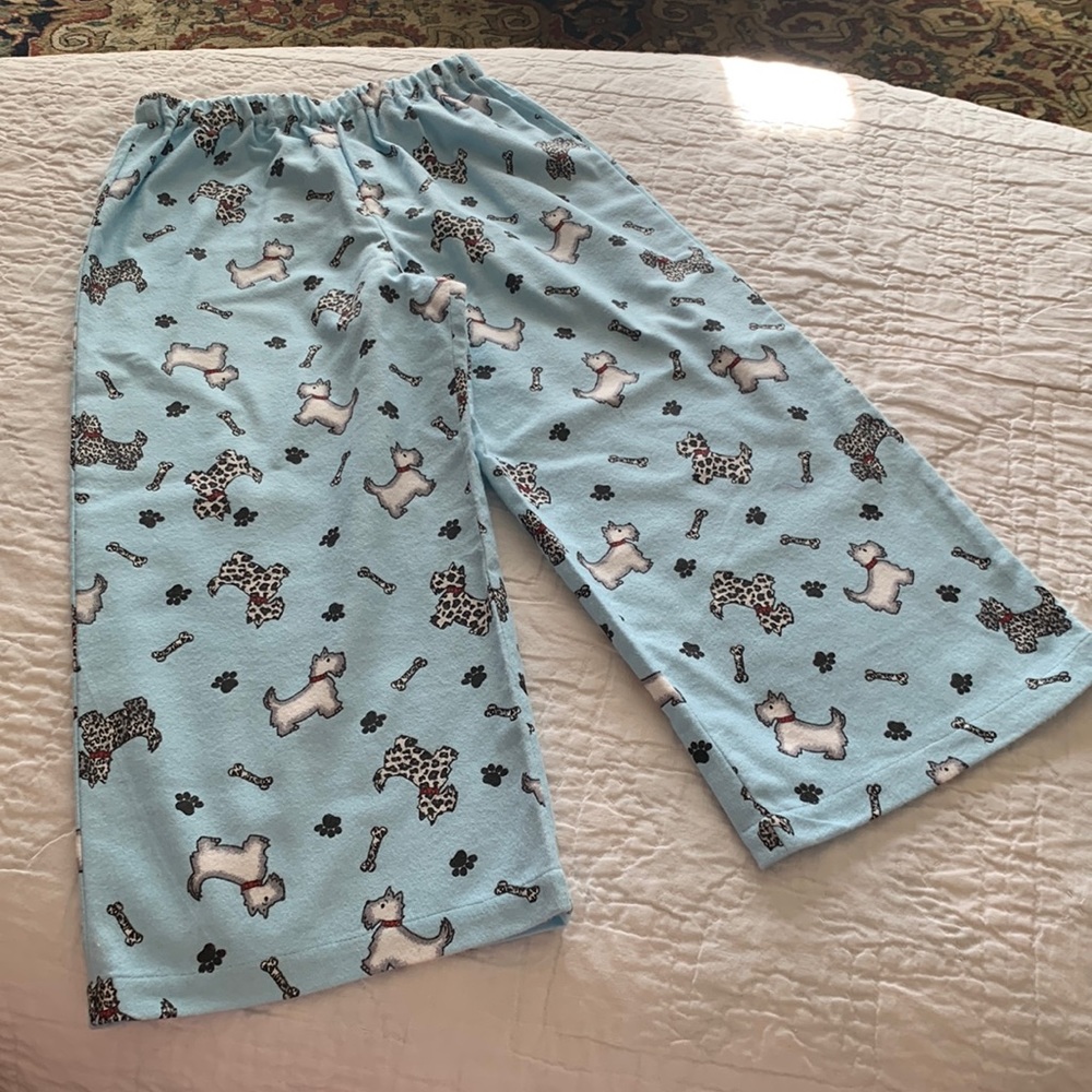 HANDMADE PJ PANTS CHILDRENS SZ 4/5 (STANDARD PATTERN USED) SCOTTIE DOGS (NEW)